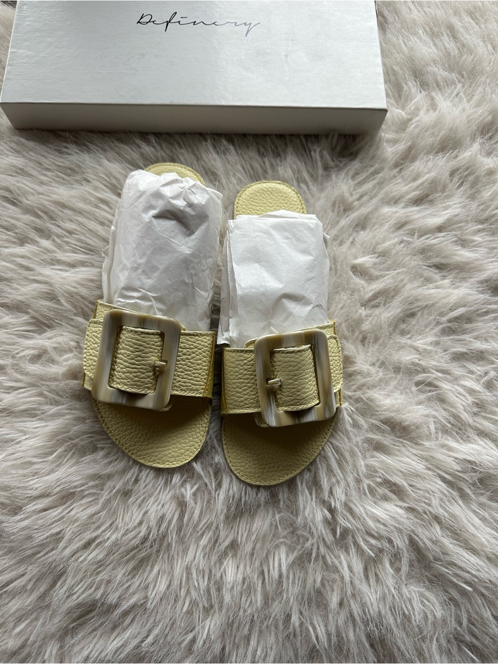 Definery pale Yellow loop open Leather Slide Sandals 35 made in Italy slhoes New - Picture 15 of 16